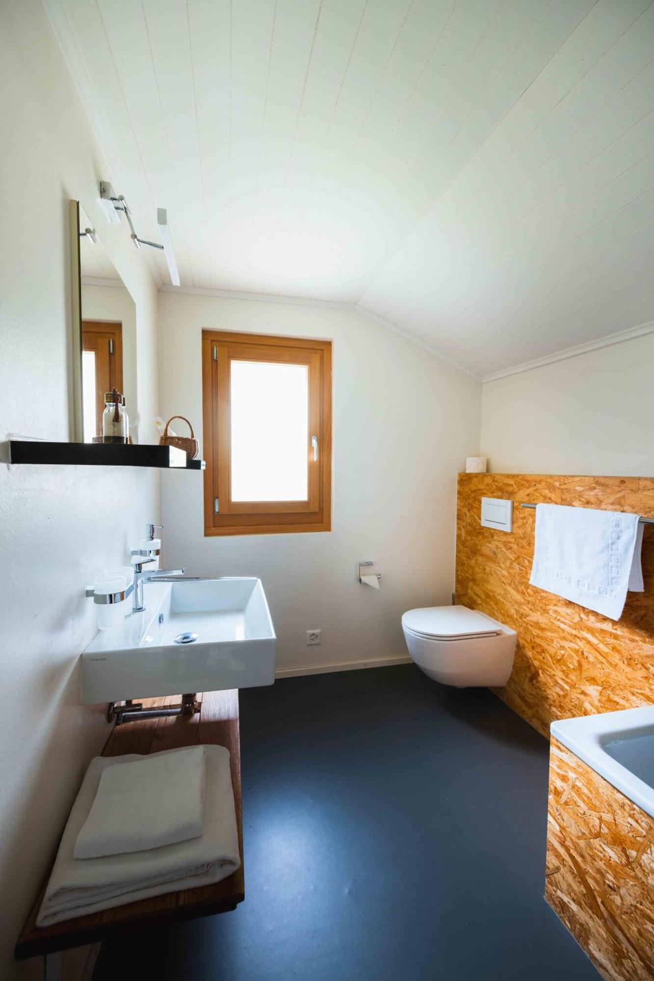 B&B La Forge De Diogne ครองส์มอนตานา ภายนอก รูปภาพ