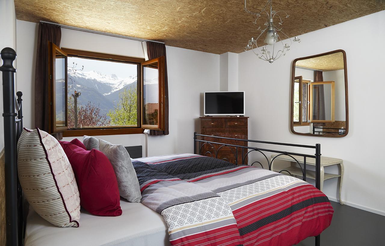B&B La Forge De Diogne ครองส์มอนตานา ภายนอก รูปภาพ